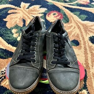 Men's Black Leather Shoes